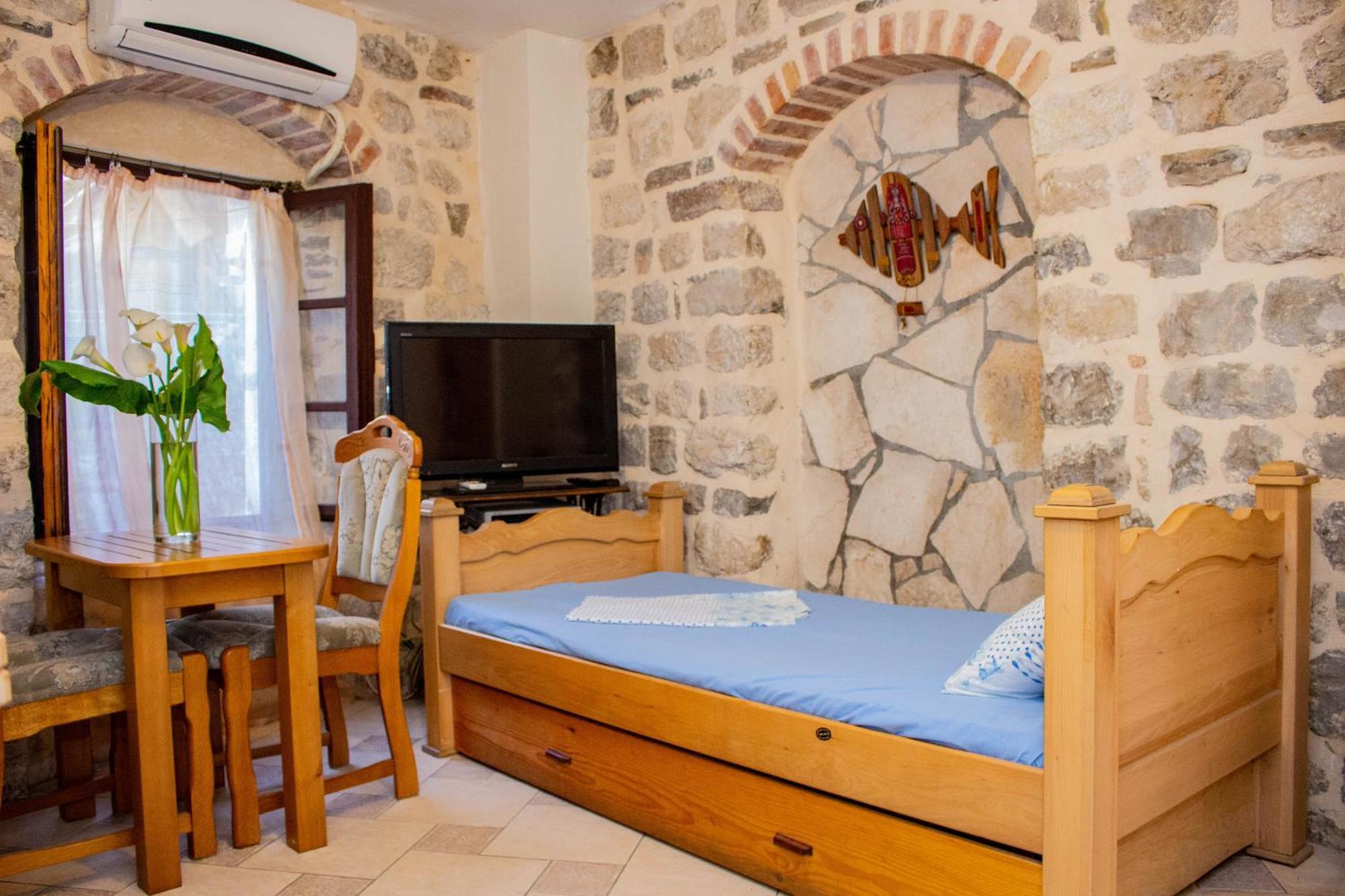 Guest House Sljuka Kotor Buitenkant foto
